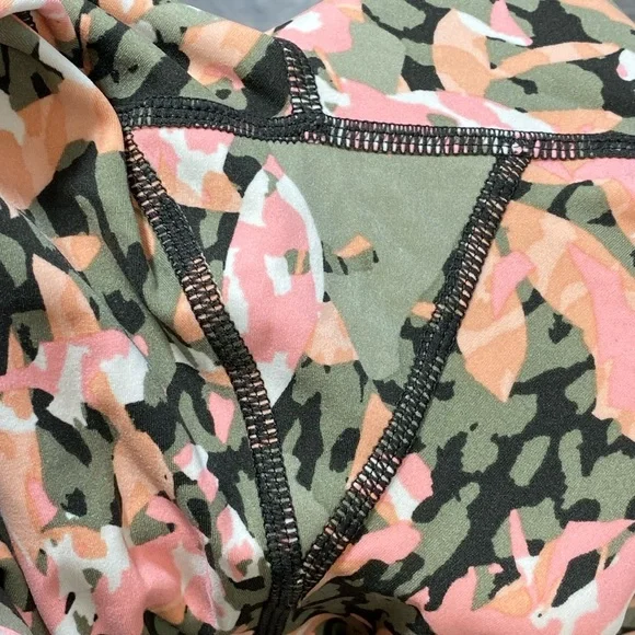 Sweaty Betty Power Pocket 7/8 Leggings Pink Green Floral Print 2XL XXL - Picture 10 of 12